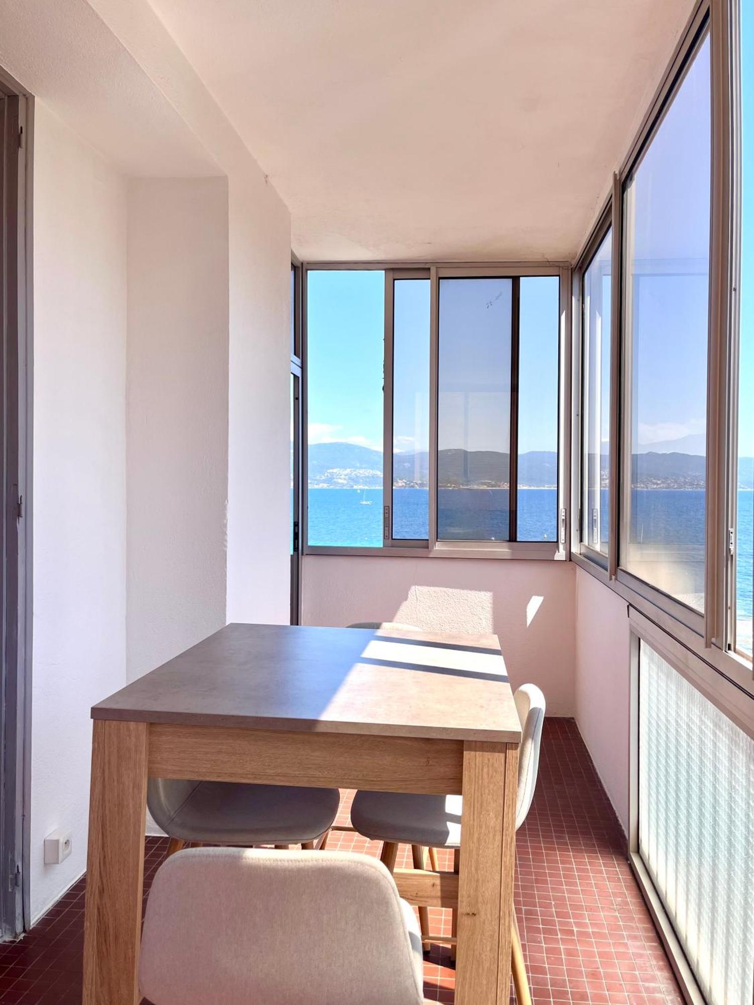 Front De Mer Beau T3 Climatise Balcon Parking Ajaccio Ajaccio  Ngoại thất bức ảnh